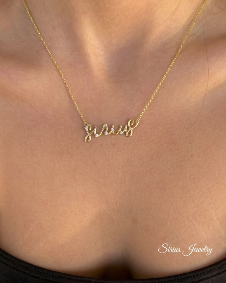 925s | 3 Boyutlu Swa* Taşlı İsmini Yazdır Kolye