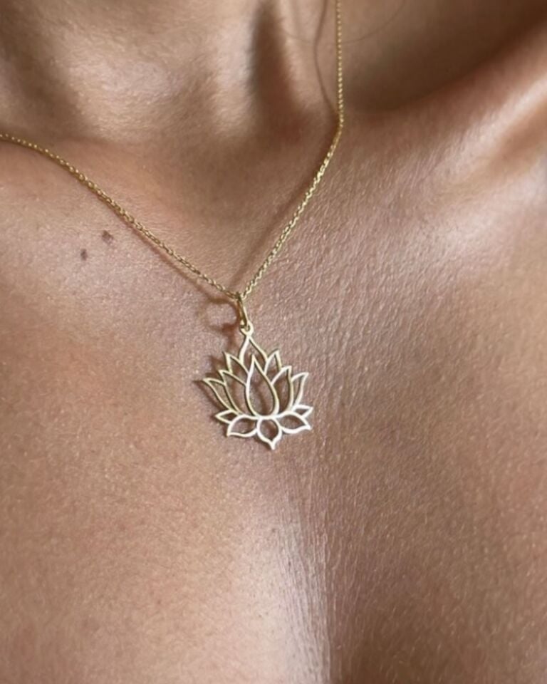 925 Gümüş | Lotus Kolye